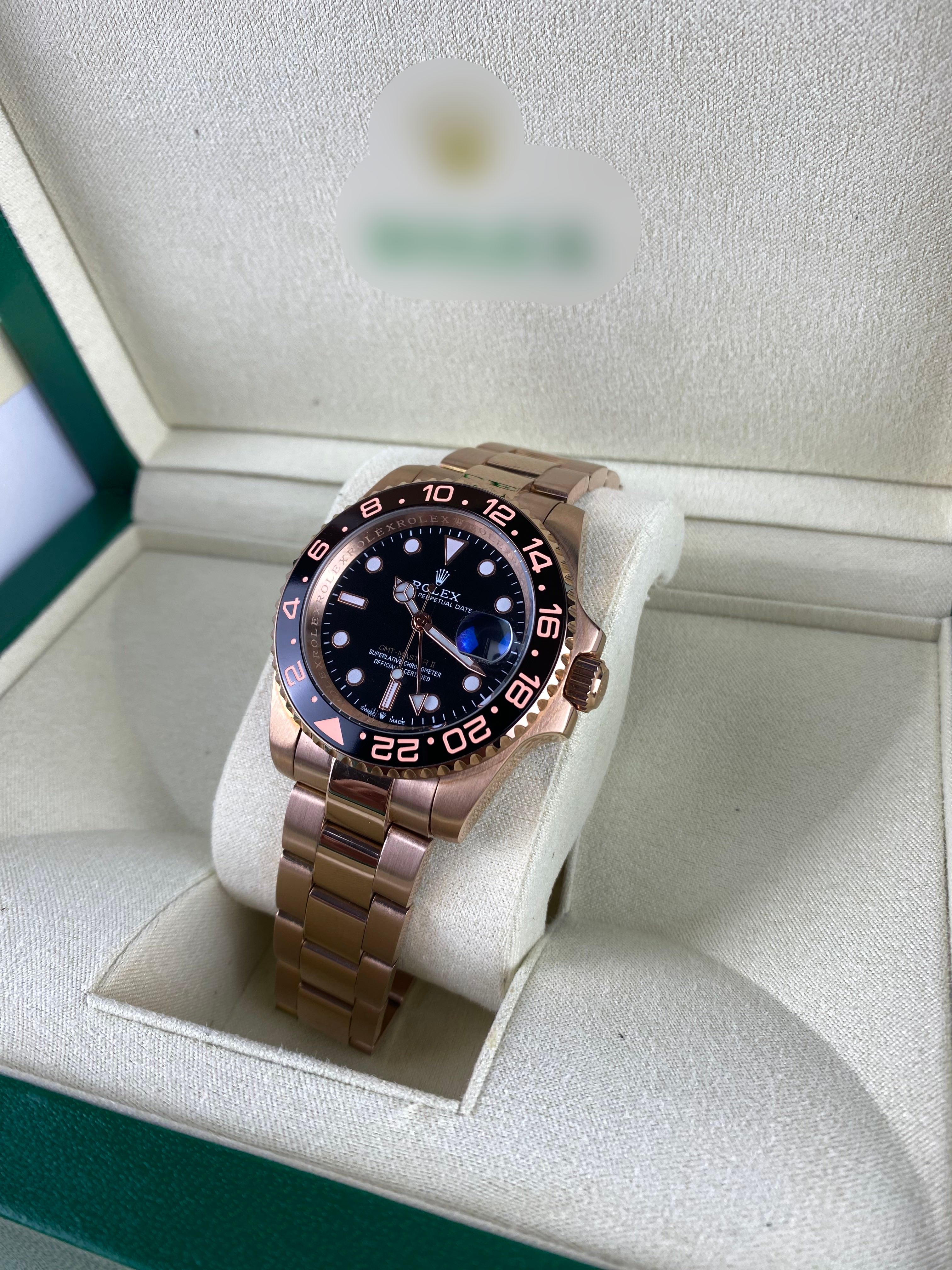 RLX ROSE GOLD GMT MASTER – ELITE TRAVELER LUXURY TIMEPIECE