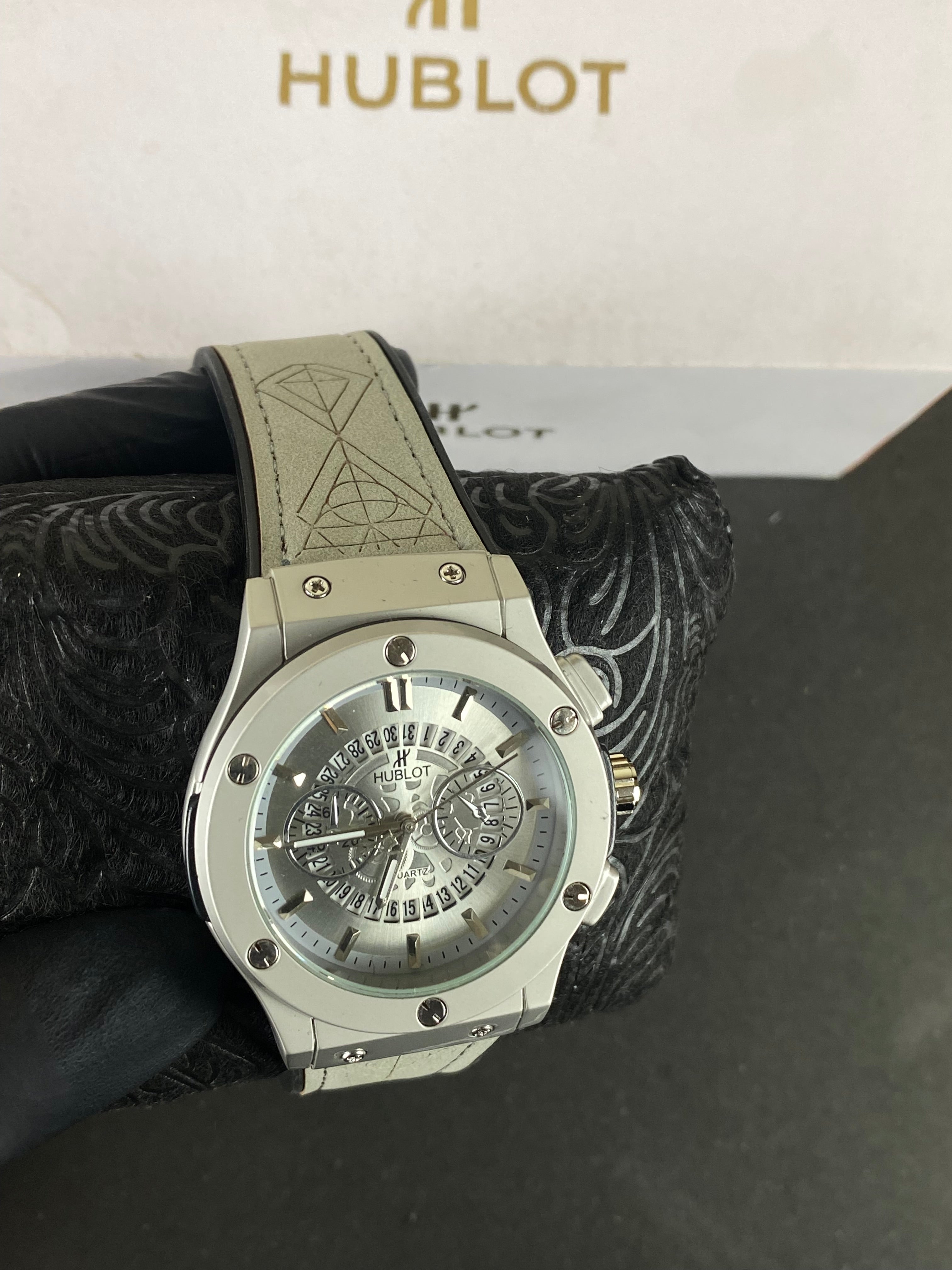 HUBLOT Classic fusion (Skeleton Dial)
