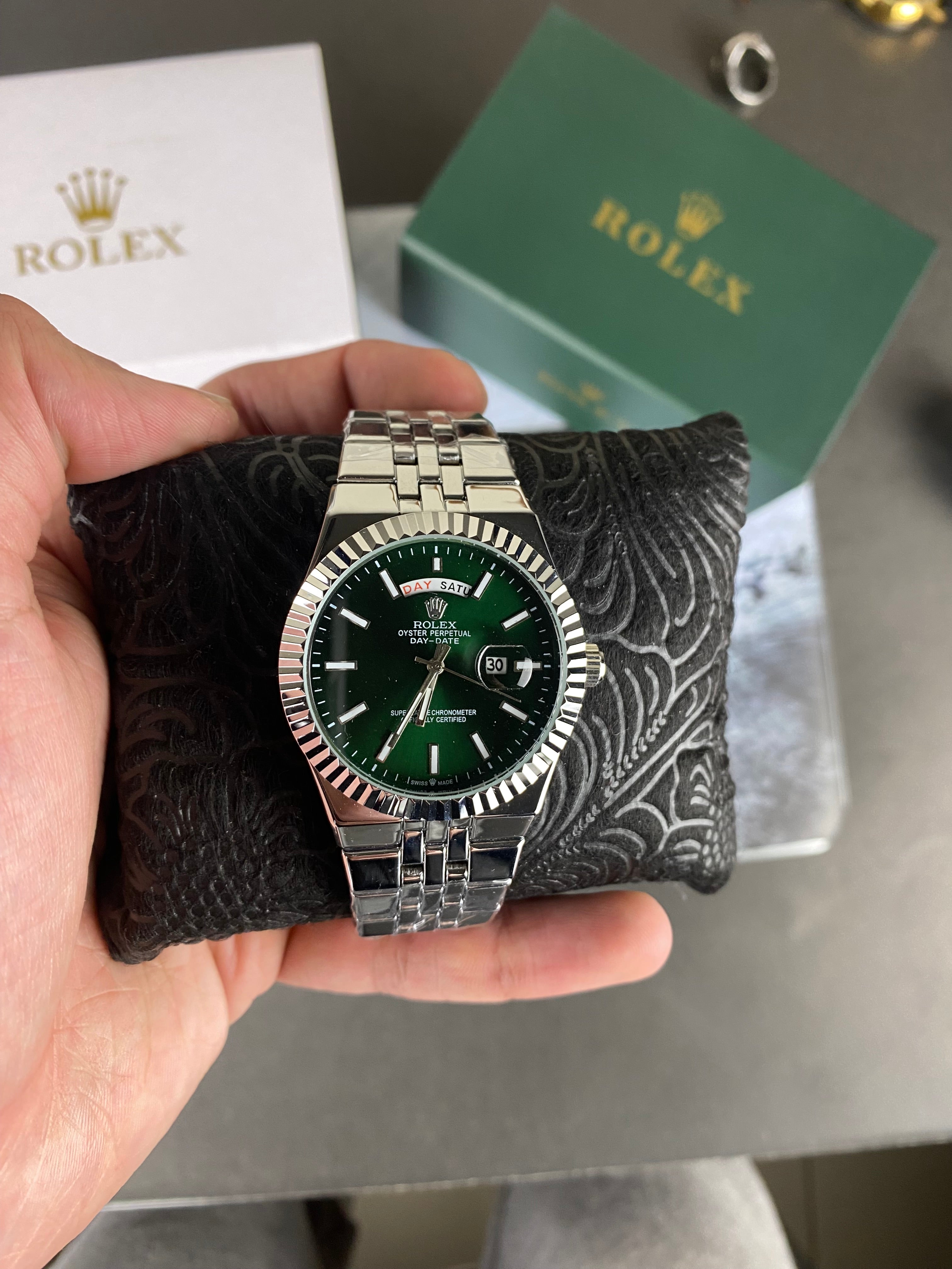 ⌚ RLX Day-Date – (Green Dial) Fluted Bezel