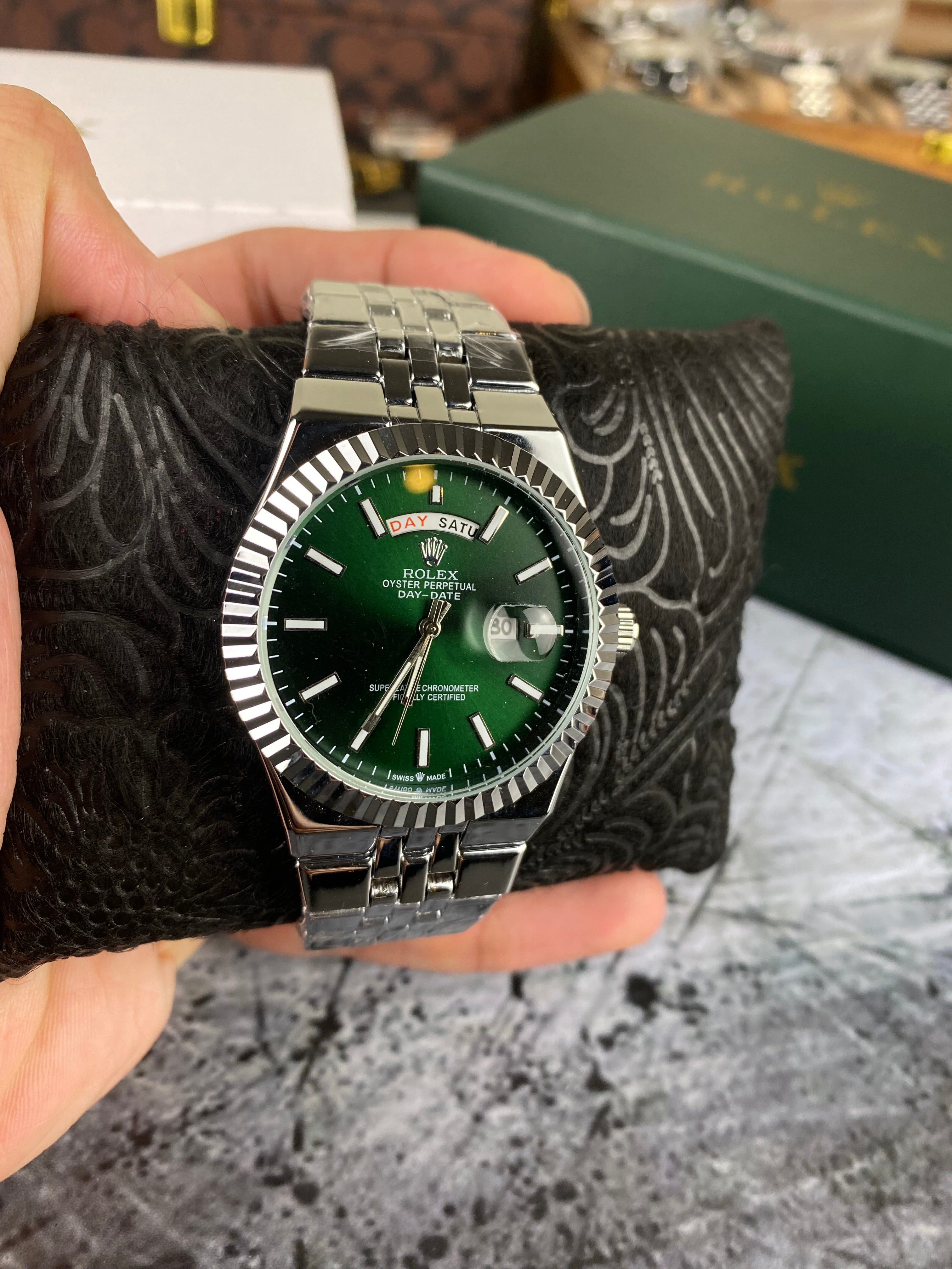 ⌚ RLX Day-Date – (Green Dial) Fluted Bezel