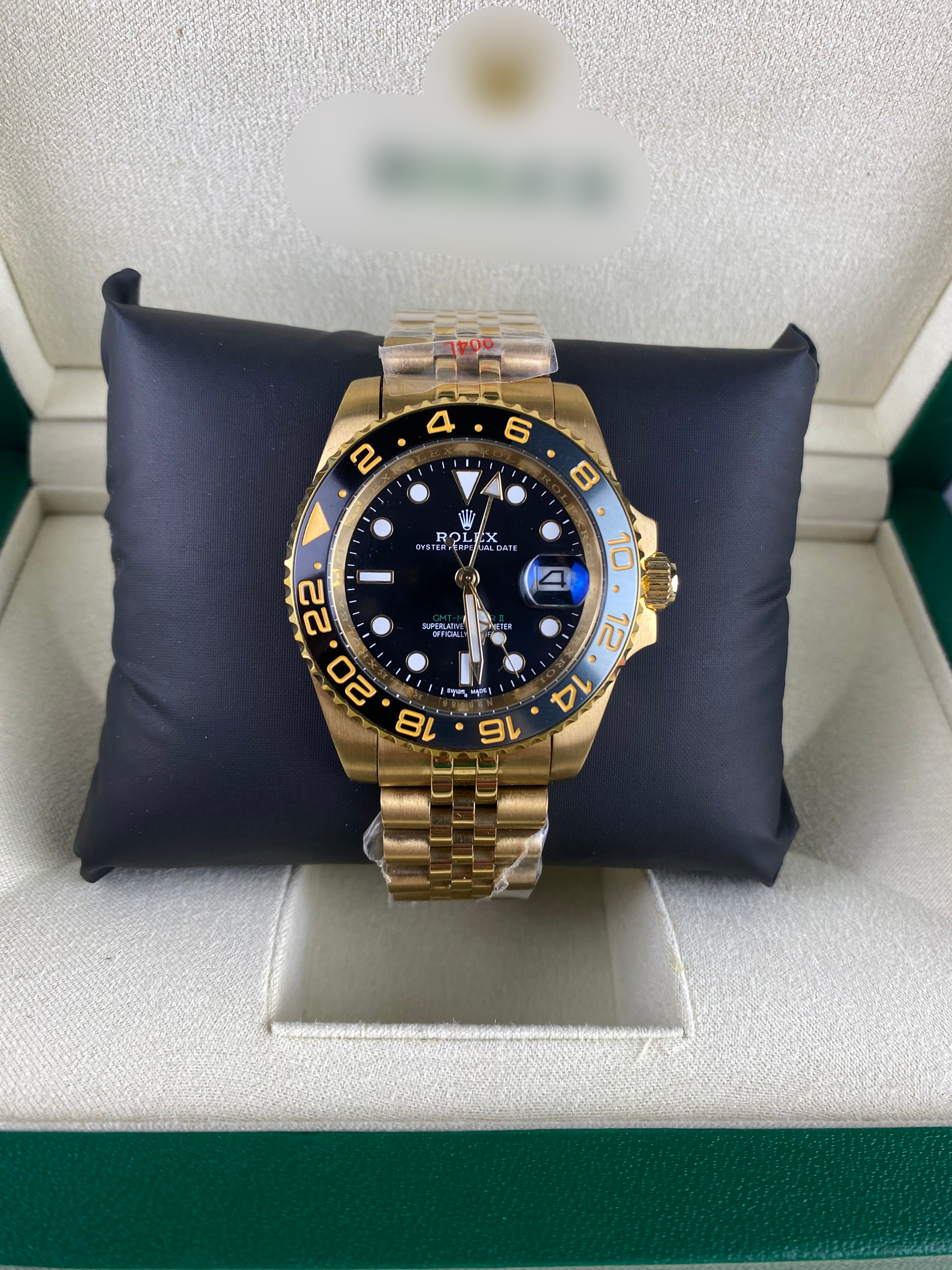 Rolex GMT-Master II Gold – Elite Executive Statement