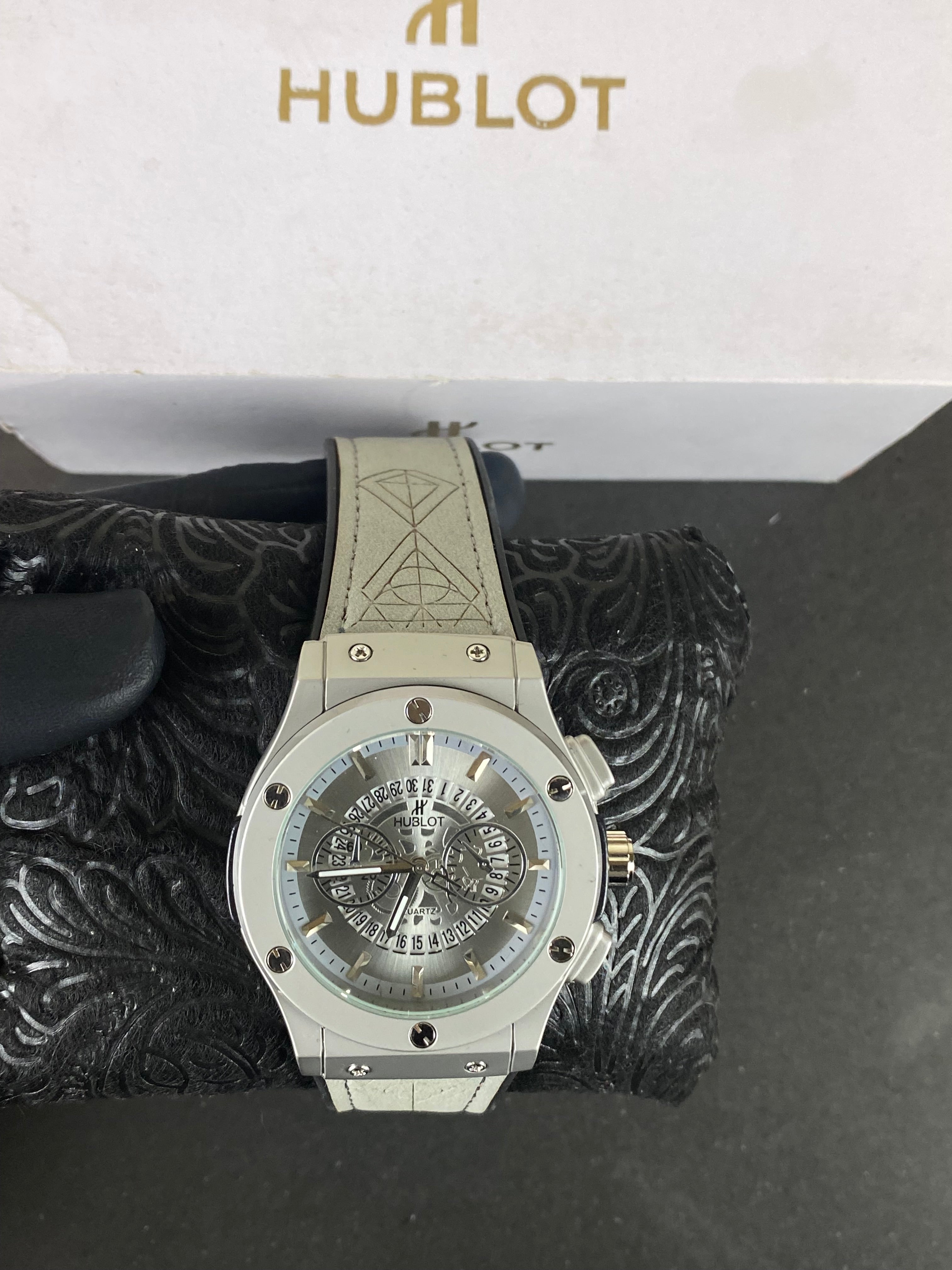 HUBLOT Classic fusion (Skeleton Dial)