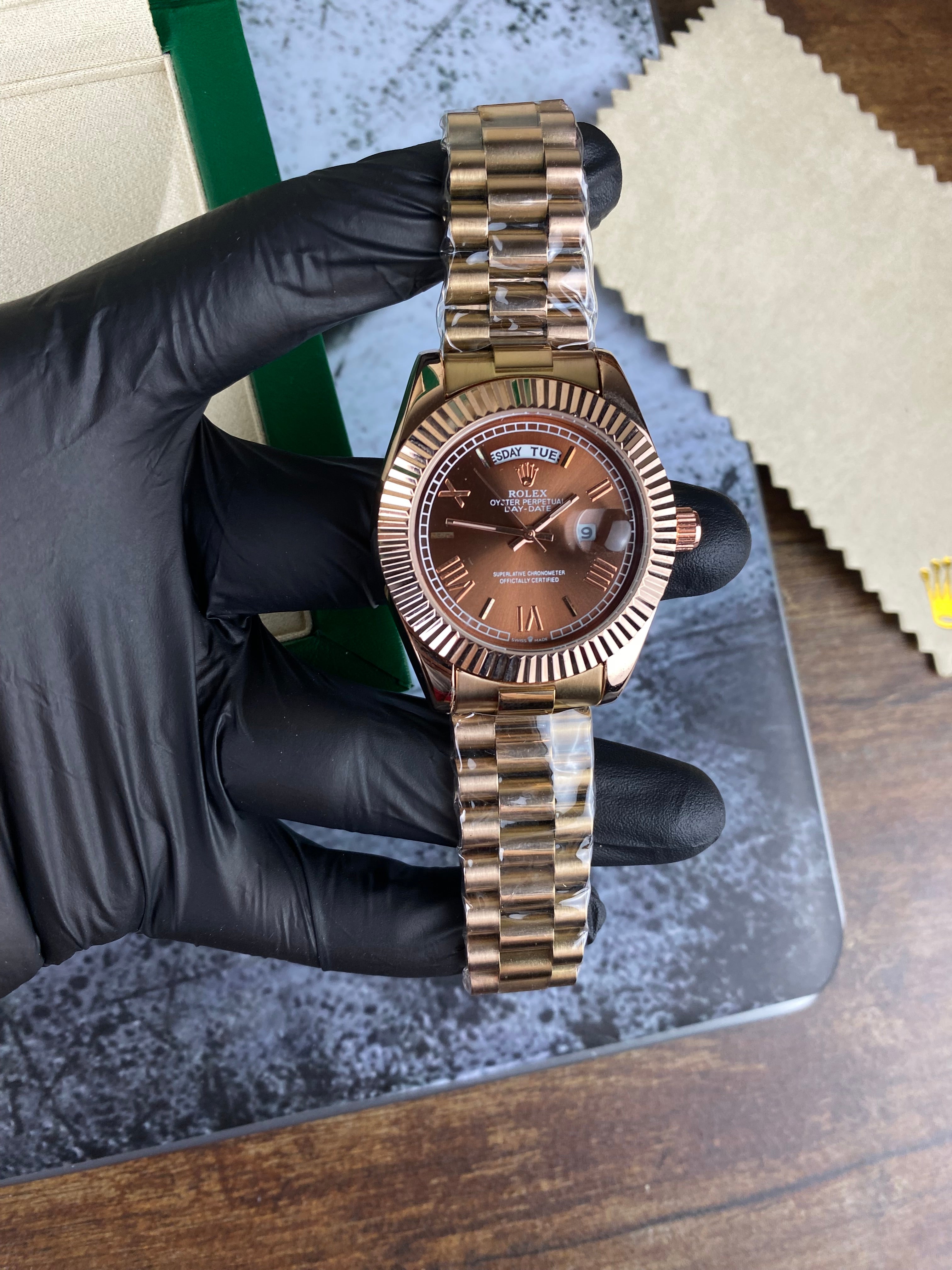 Rlx Rose Gold day-date style