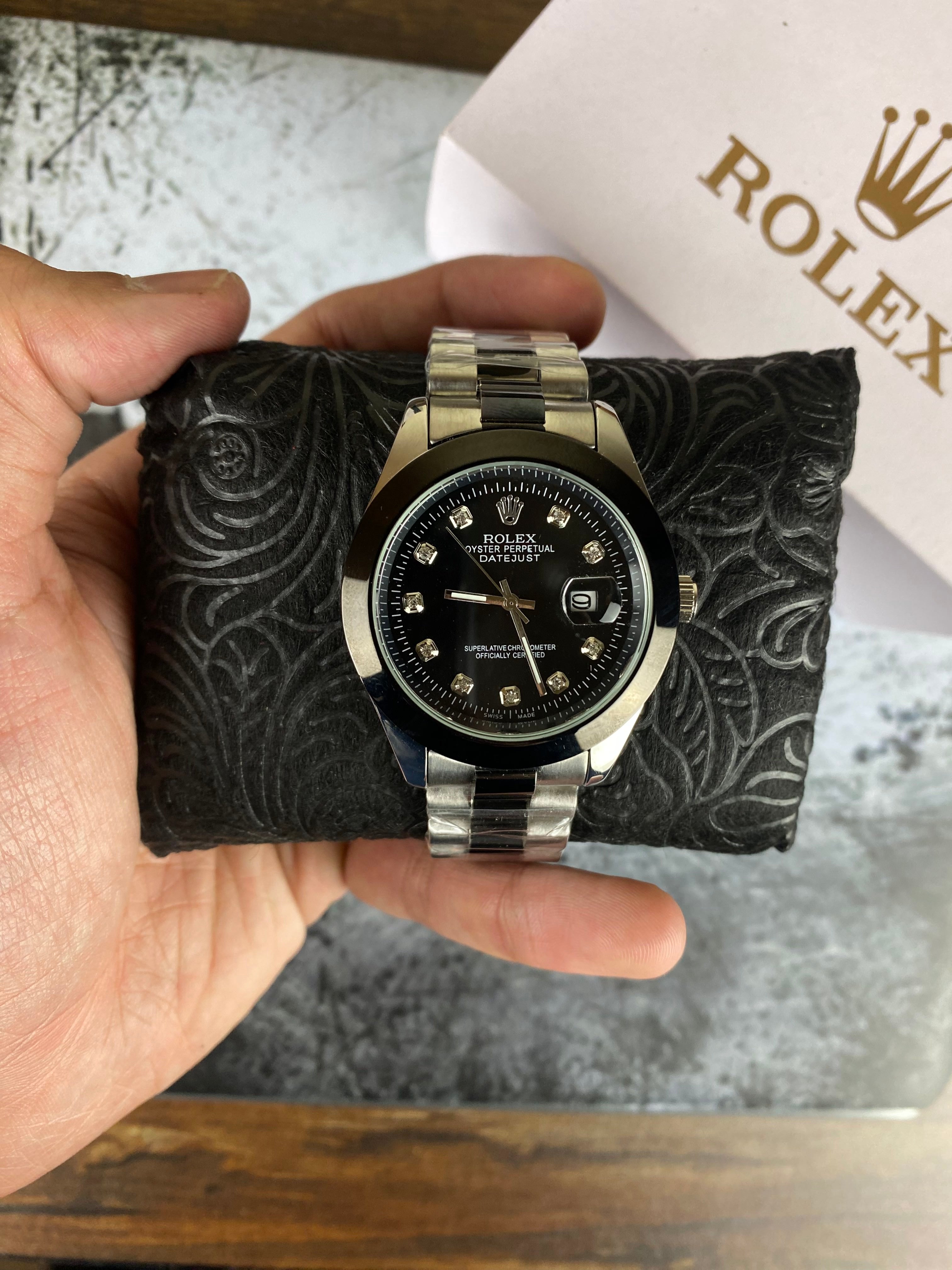 RLX Datejust Black Diamond Edition – Oyster Perpetual Elegance