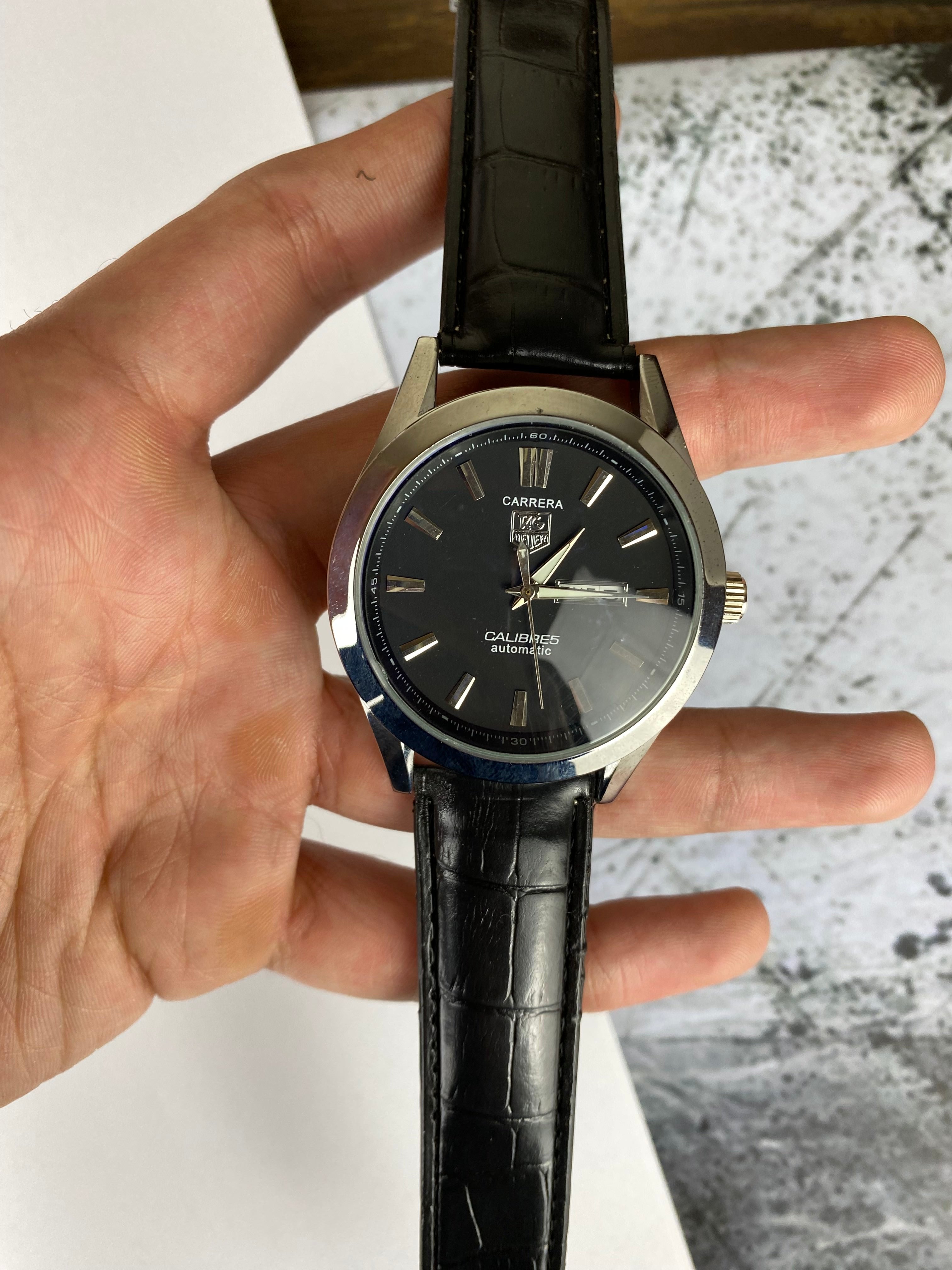 TAG Heuer Carrera Calibre 5 Automatic – Black Dial Leather Edition