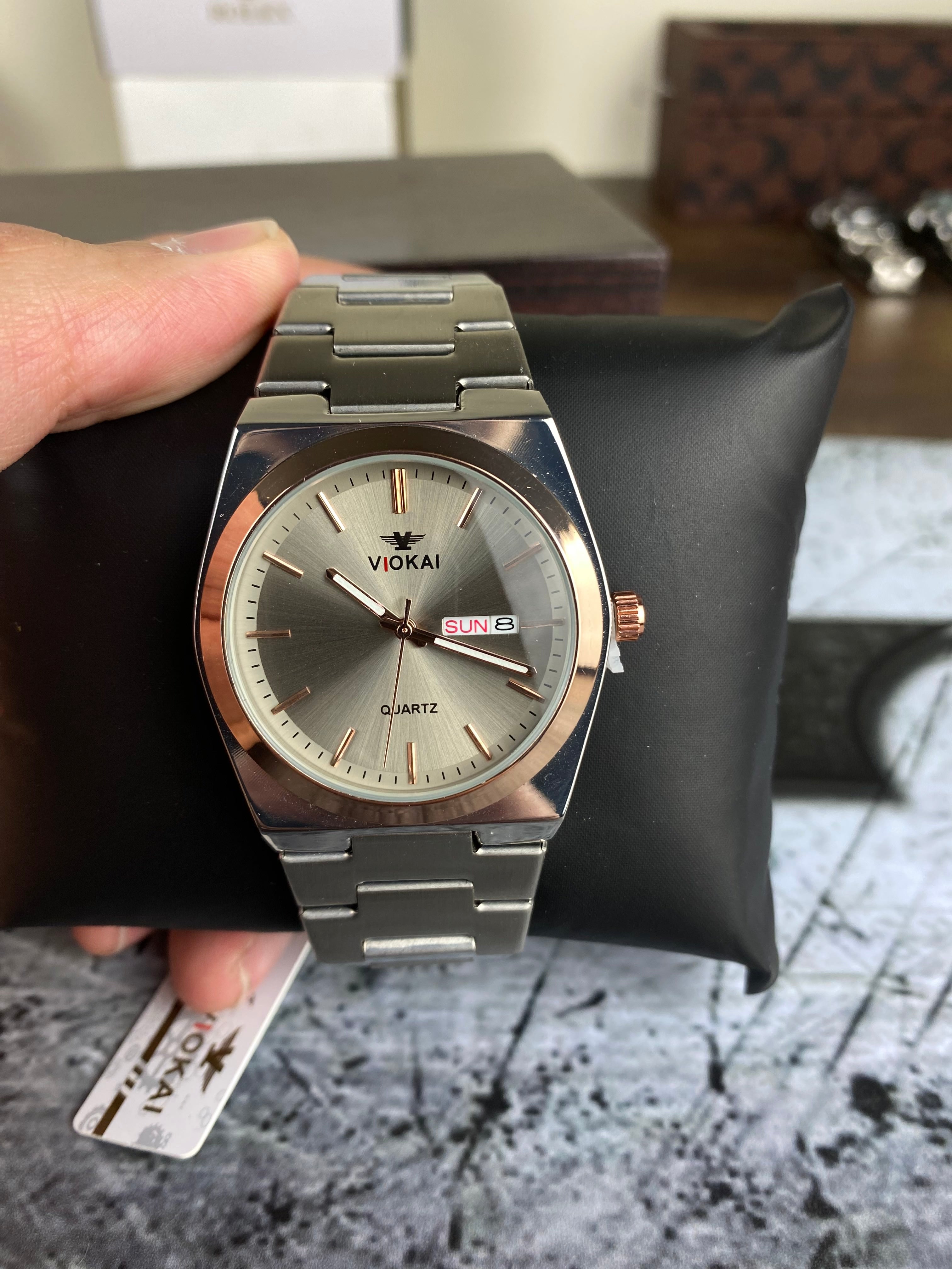 VIOKAI – Classic Champagne Elegance Dial