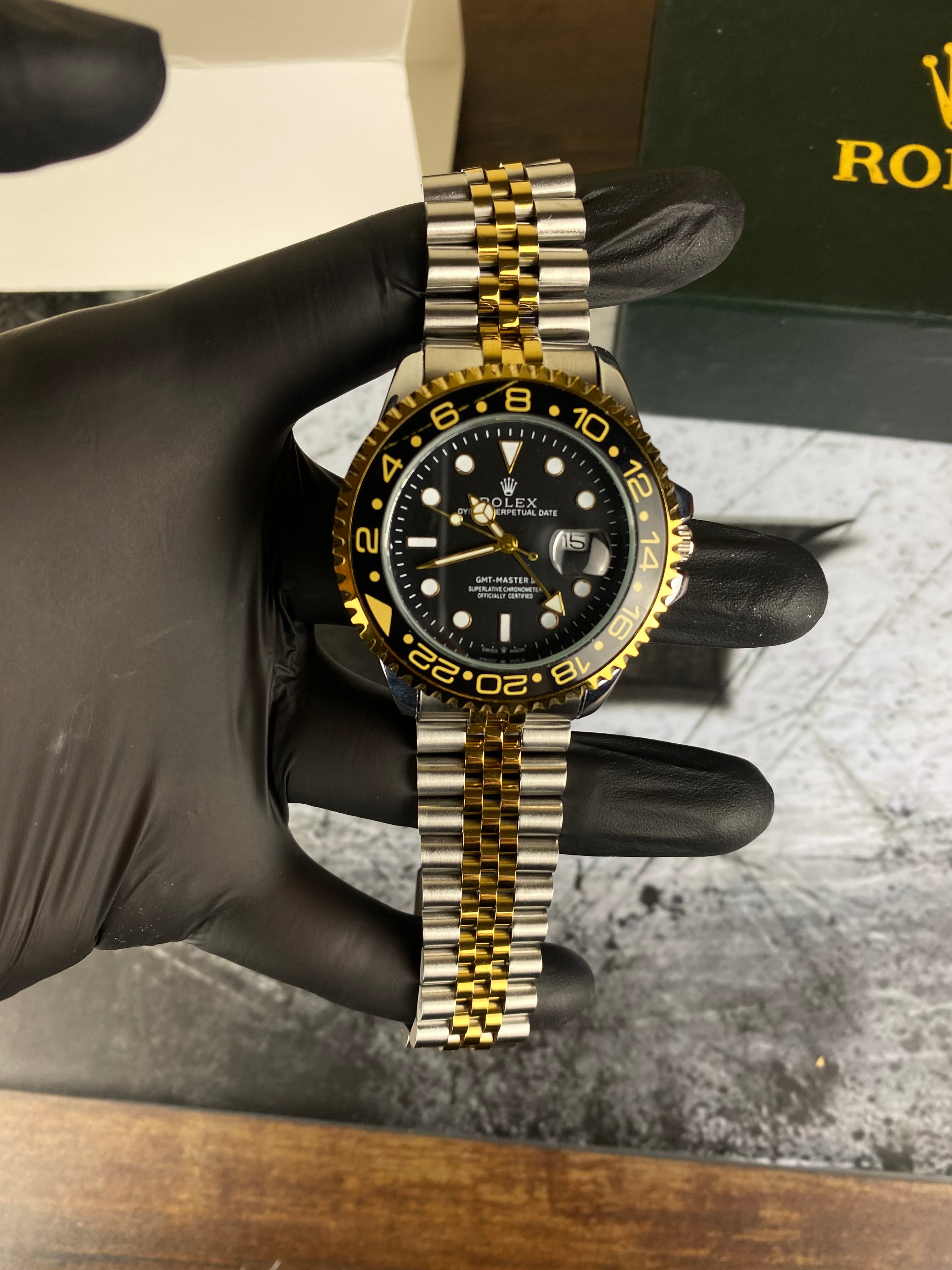 RLX – Semi Auto Royal Black GMT Gold Bezel