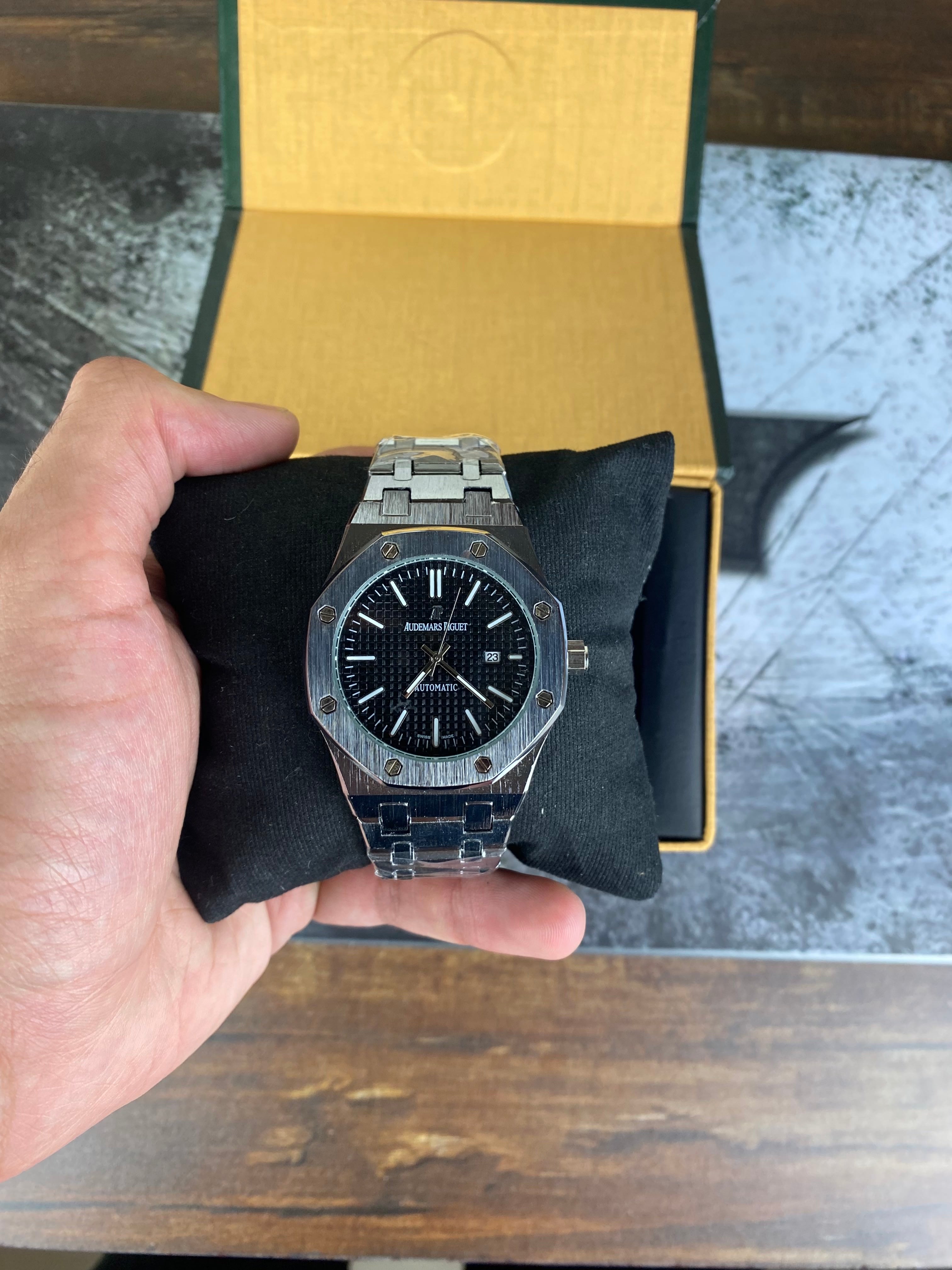 AP ROYAL OAK STYLE  – STAINLESS STEEL BLACK DIAL