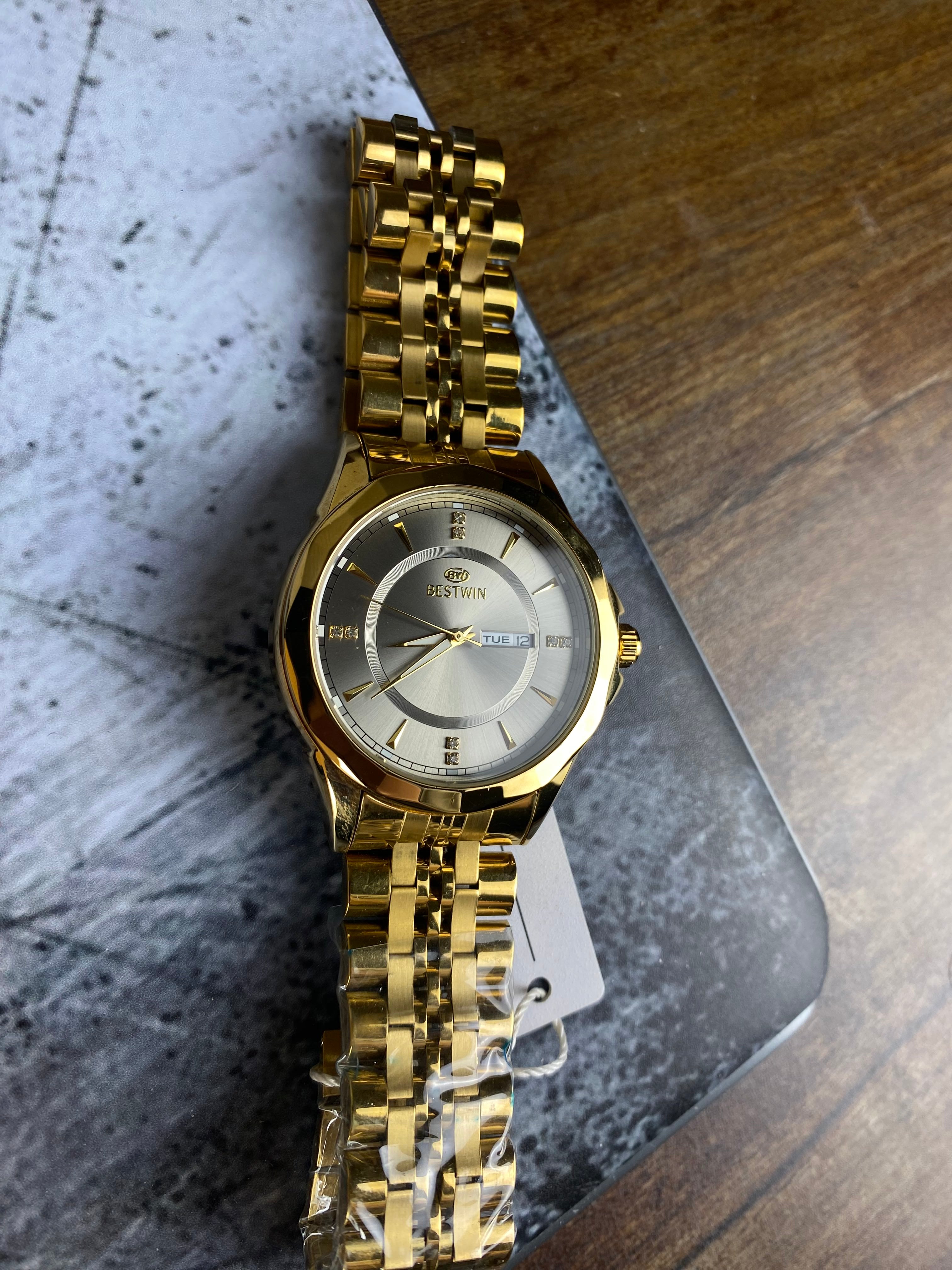 ⌚ BESTWIN LUXE GOLD DAY-DATE – PREMIUM CLASSIC EDITION