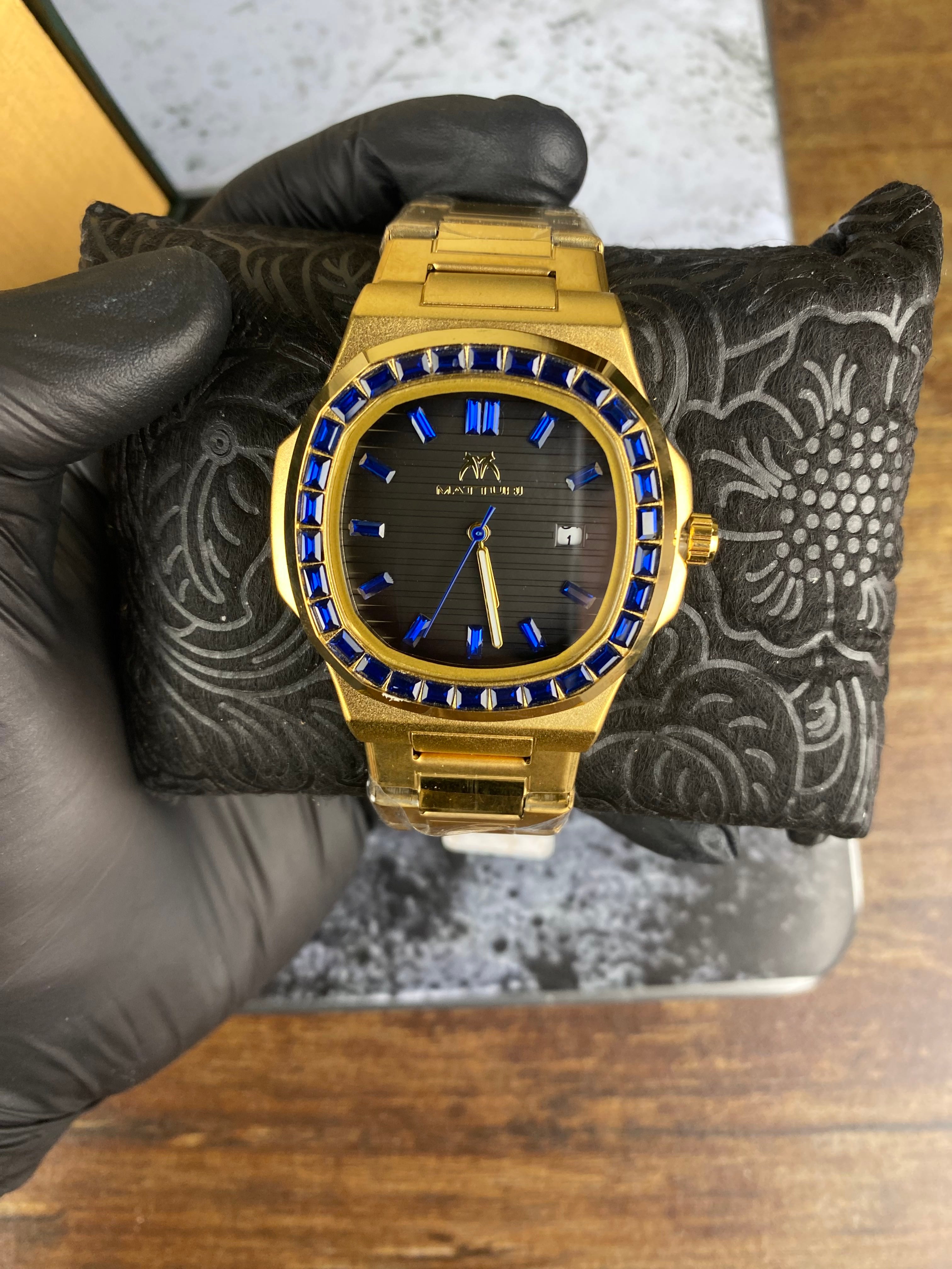 ⌚ MATWISH ROYAL EDGE – BLUE CRYSTAL GOLD EDITION