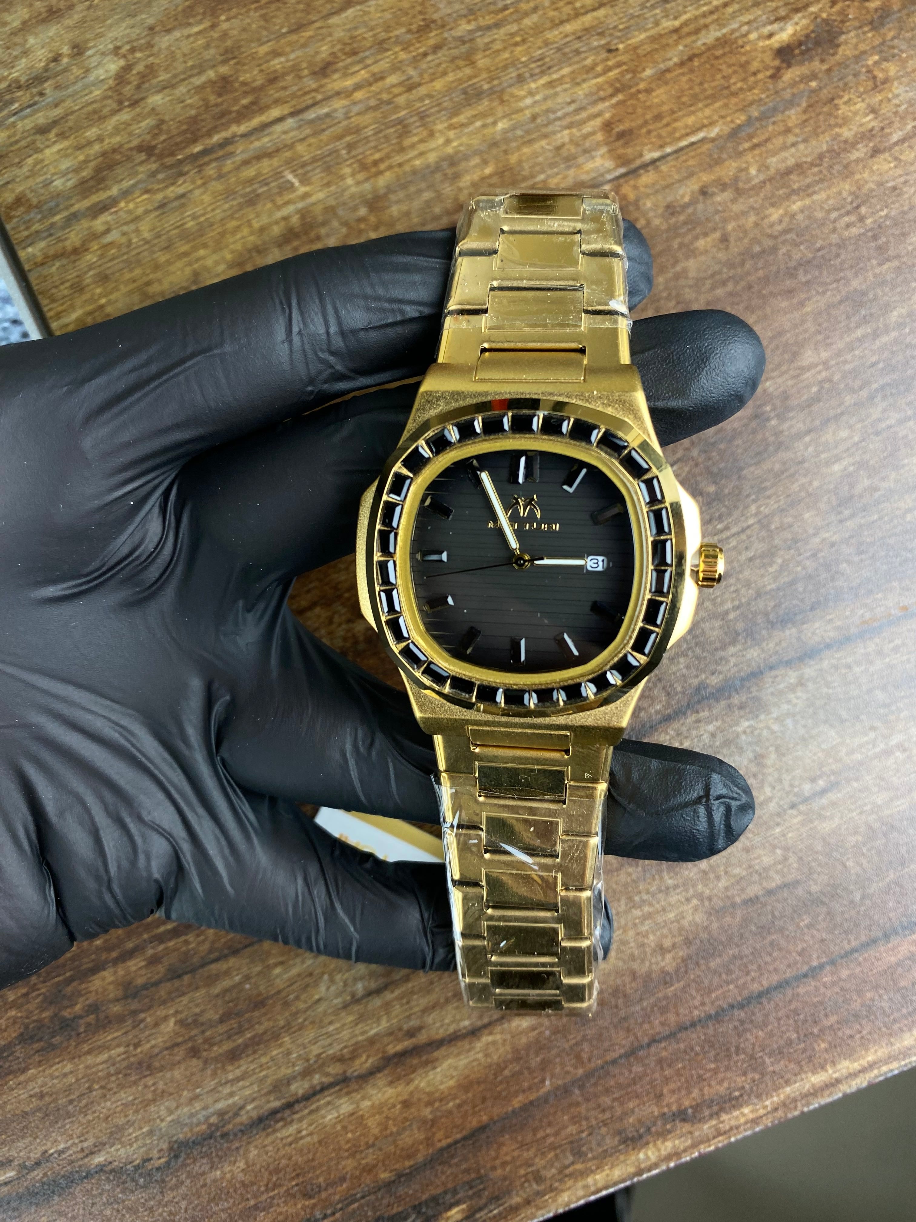 ⌚ MATWISH ROYAL EDGE – BLACK CRYSTAL GOLD EDITION