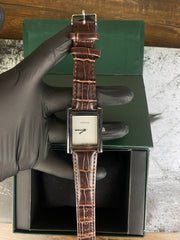 ⌚ CARTIER Tank Classic – Brown Leather Edition