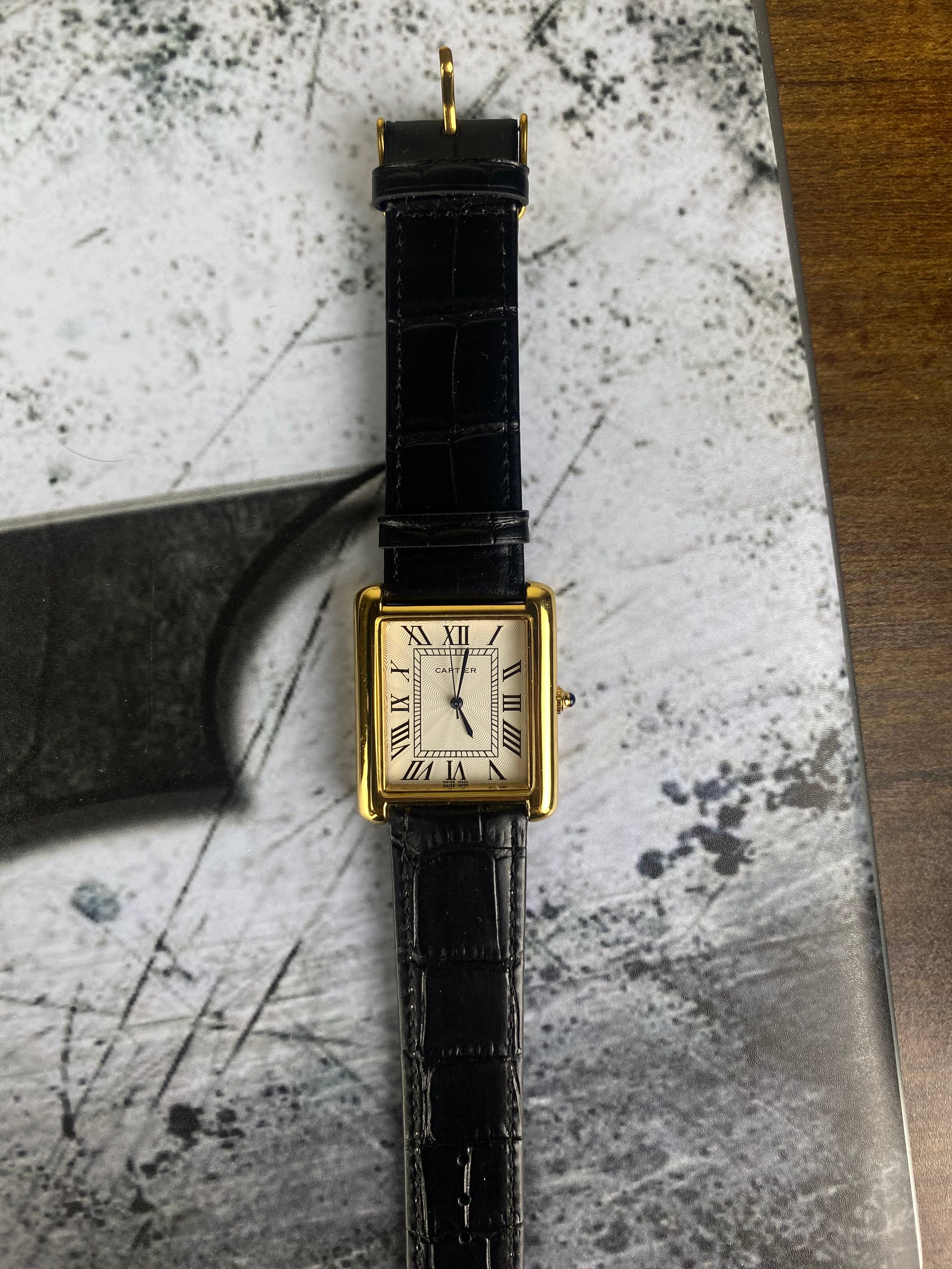 ⌚ CARTIER TANK ROMAN CLASSIC – GOLD EDITION