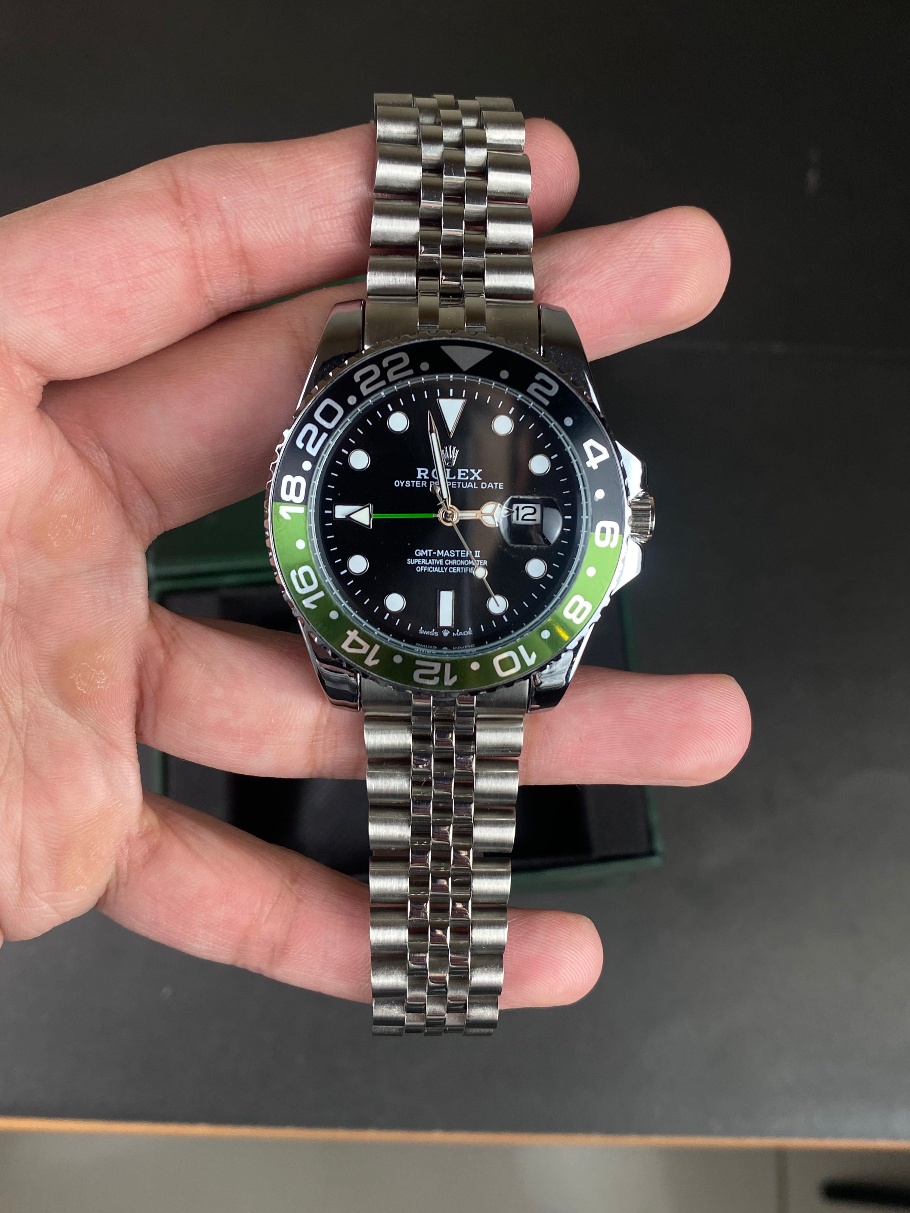 RLX GMT-Master II – Black & Green Bezel 40mm