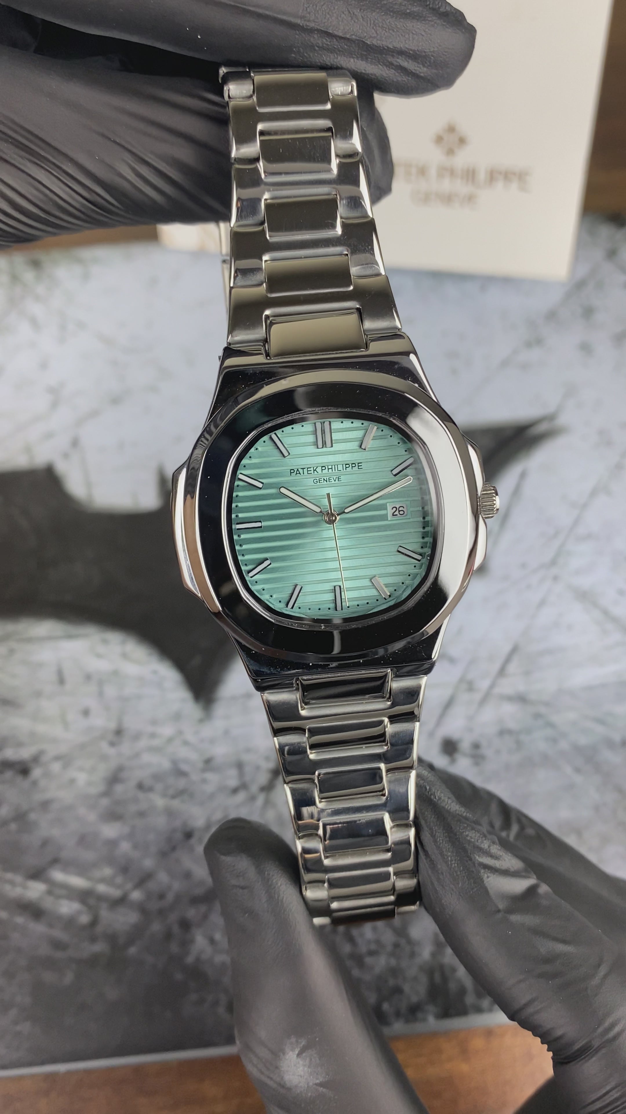 Load video: PP – Turquoise Horizontal Dial