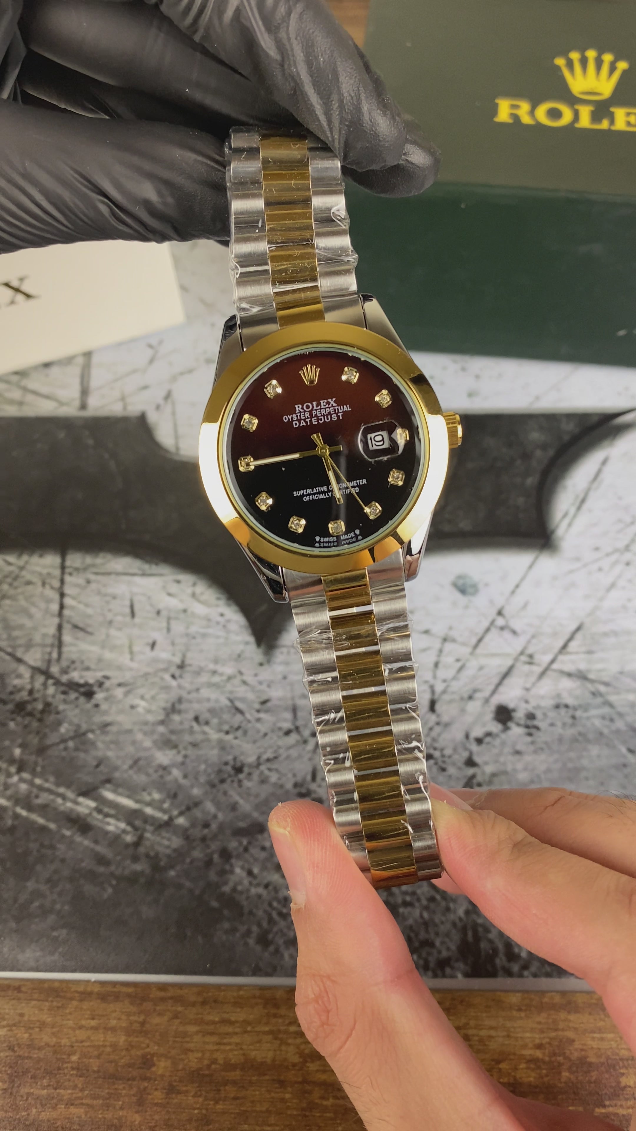 Load video: RLX – Royal Chocolate Diamond Dial