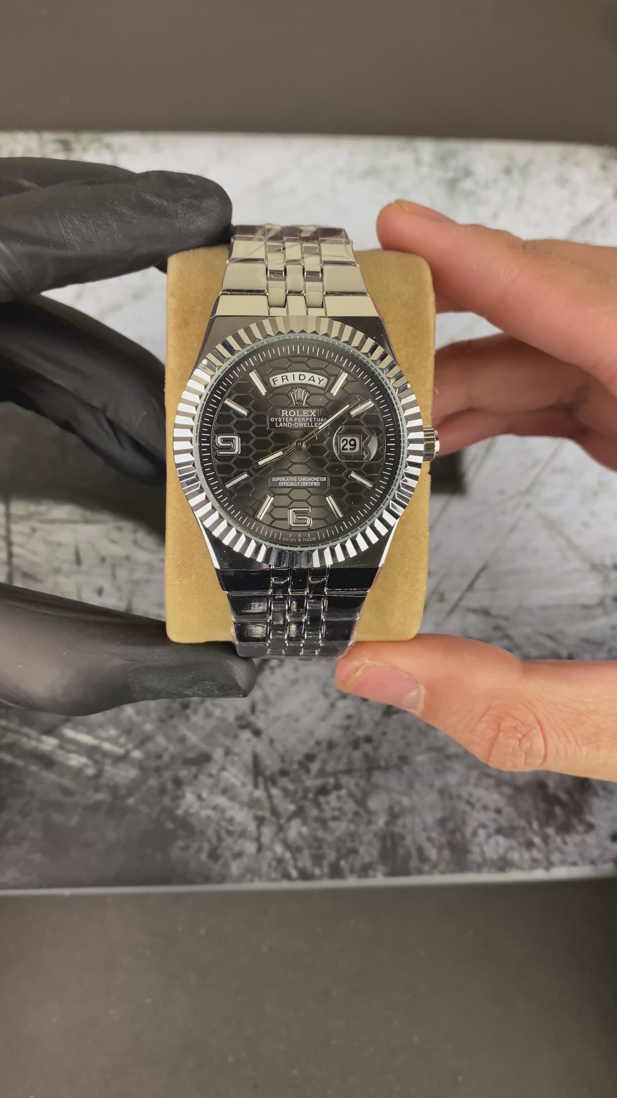 Load video: RLX Day-Date Land Dweller(Black)