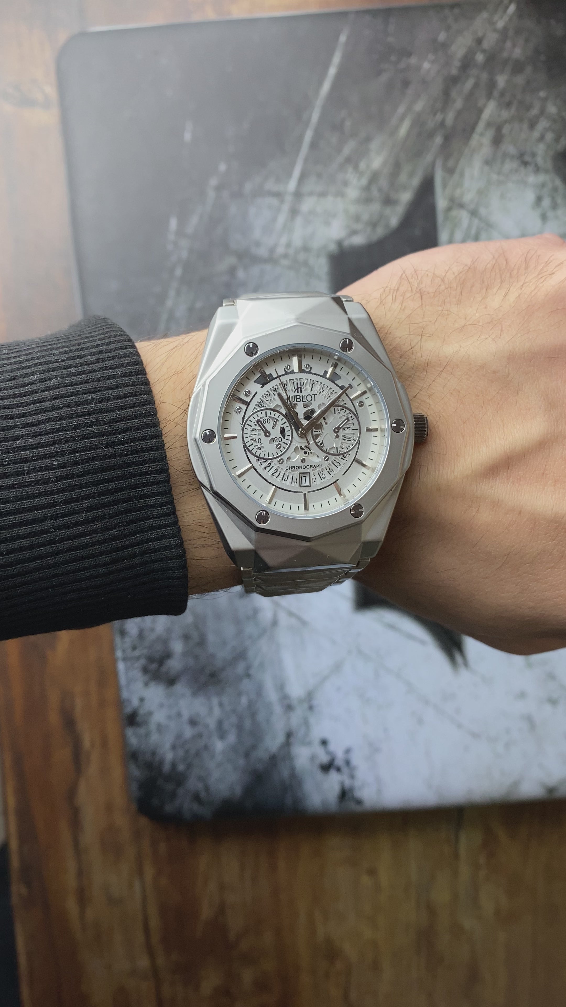 Load video: HUBLOT Ivory Phantom Ceramic Chronograph – Elite Fusion Edition